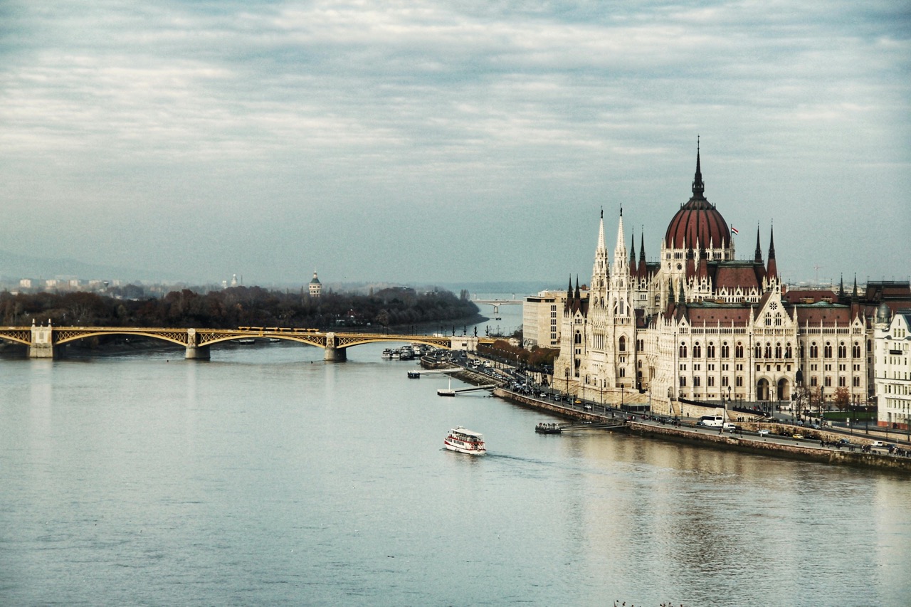 Registering as a freelancer and taxes in Hungary (KATA) - Abillio